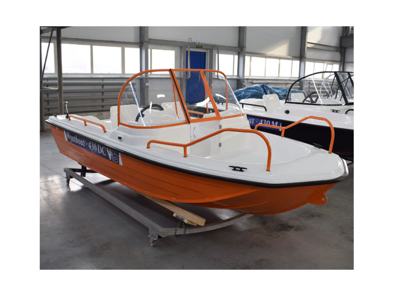 Wyatboat 430 DC